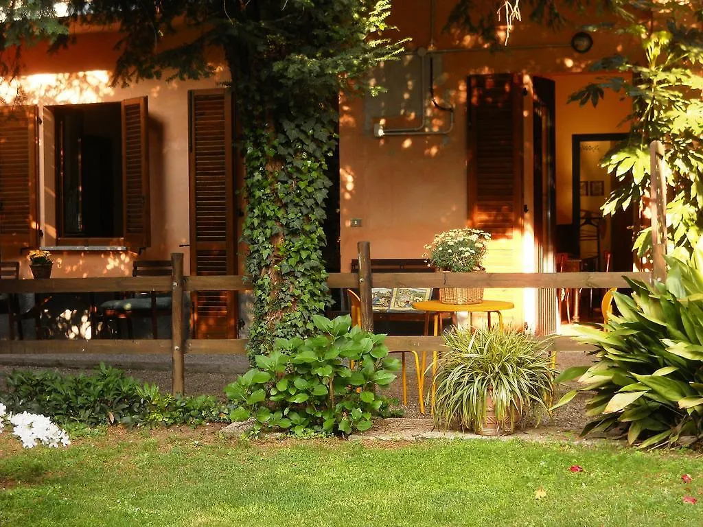 *** Bed & Breakfast B&B Il Cortile Malpensa Casorate Sempione Italy