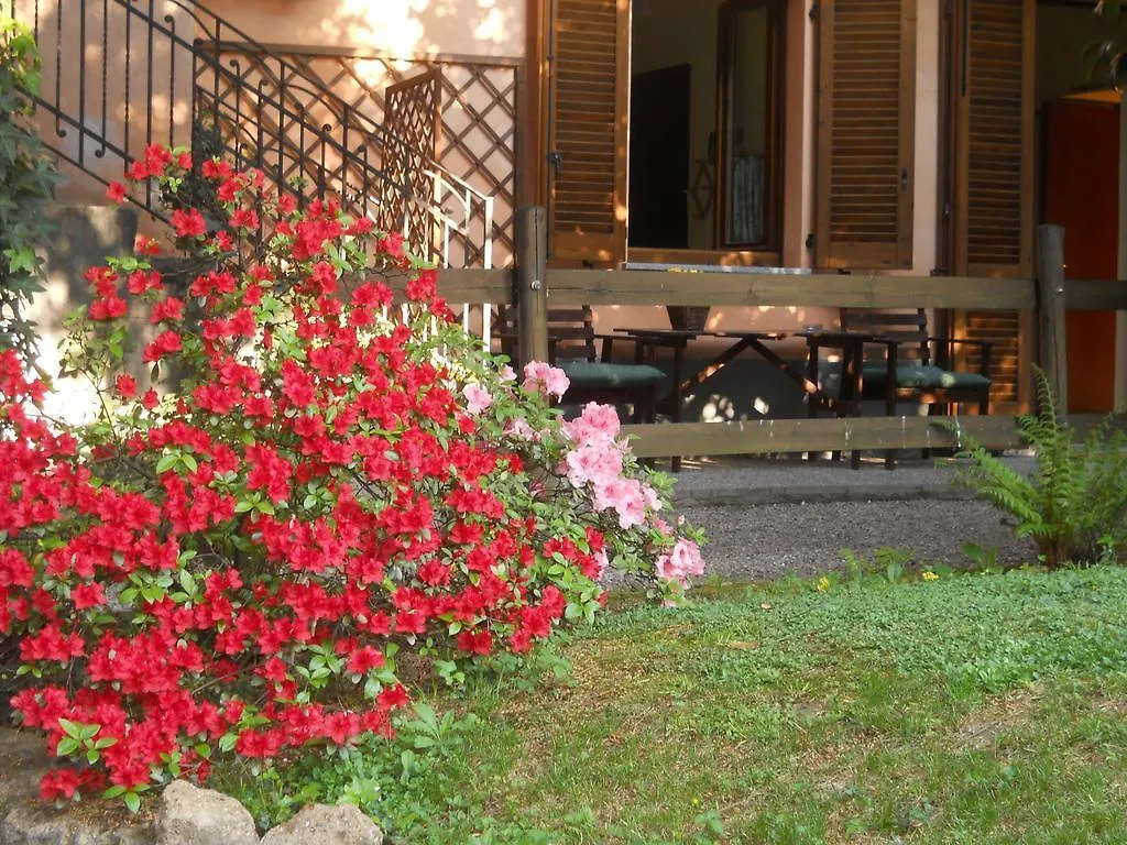 B&B Il Cortile Malpensa Casorate Sempione Bed & Breakfast